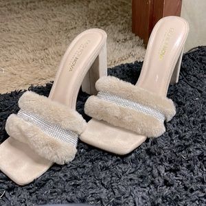 Fur heels with bling